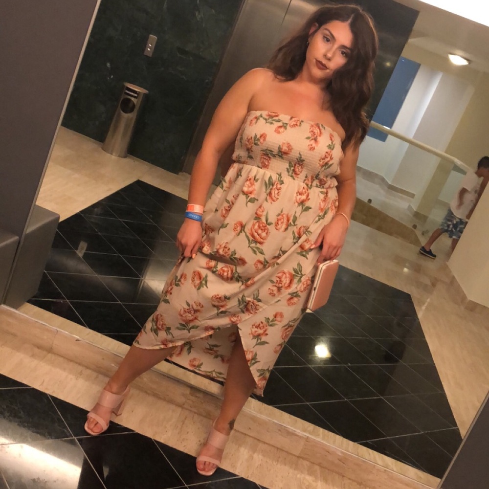 InTheStyle curve Dress